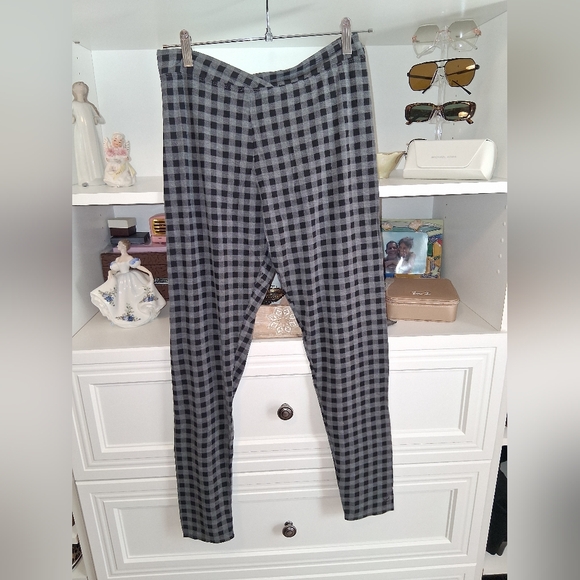 Cuddl Duds Black and Gray Stretch Pants - Picture 1 of 3